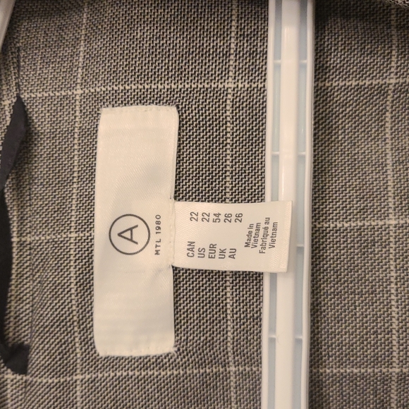 Addition Elle Size 22 Plaid Blazer-Never worn - Picture 2 of 4